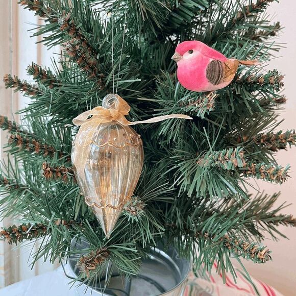 Handblown Iridescent Glass Teardrop Ornament Gold - Vintage Holiday Elegance - Picture 1 of 7